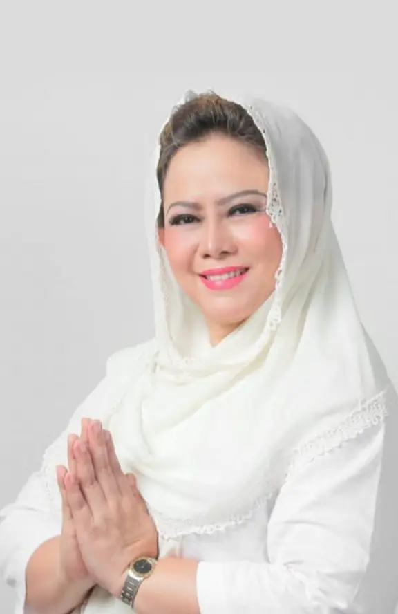 Tina Wiryawati Center